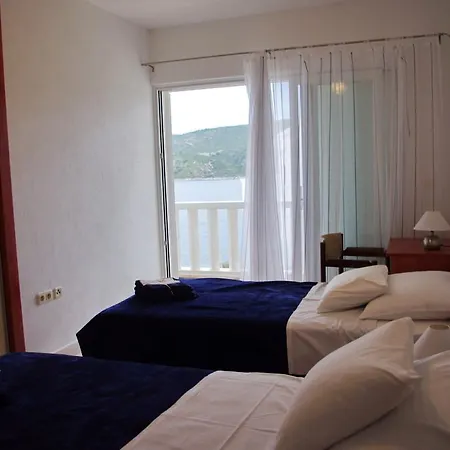 Apartment On The Sea Rock Slano