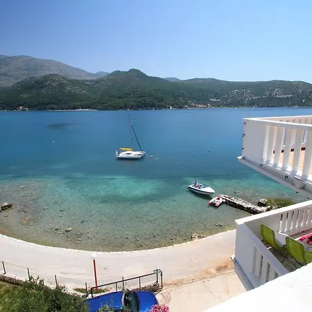 Apartment On The Sea Rock *