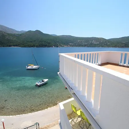 Apartment On The Sea Rock *